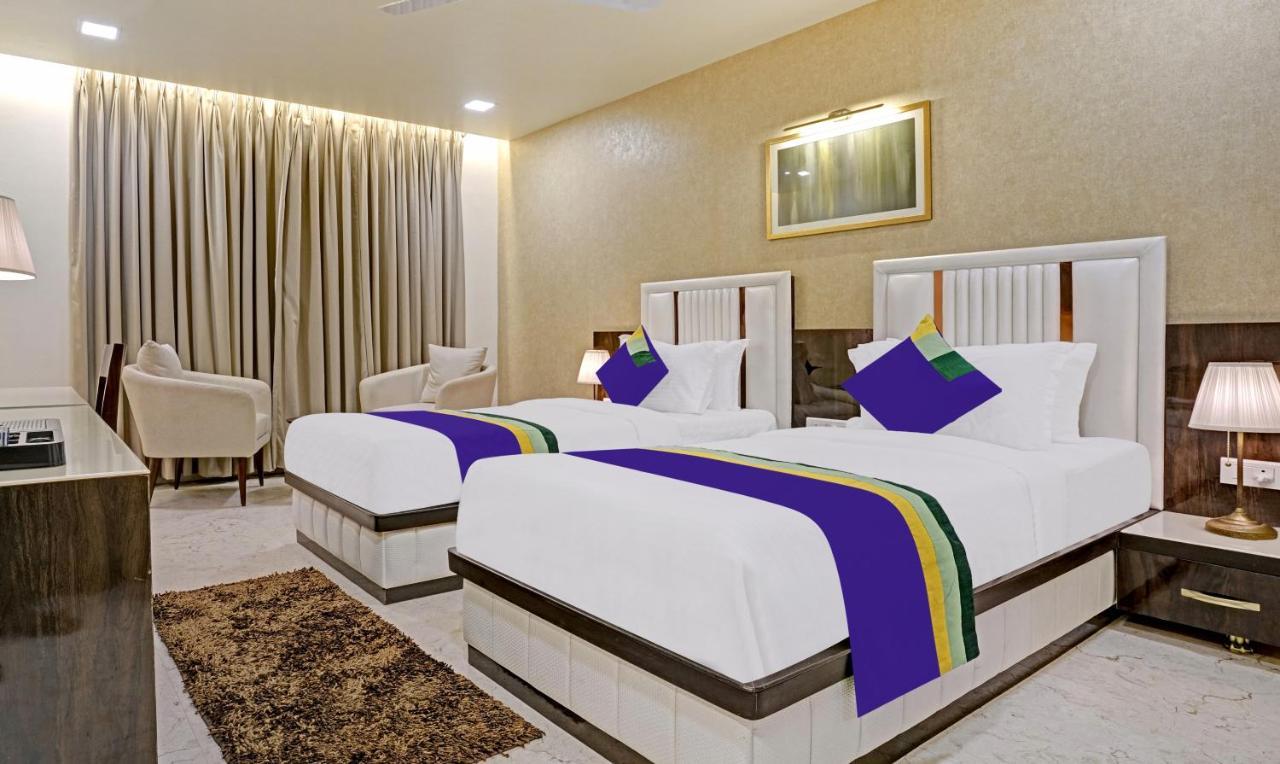 Treebo Premium Golden Bliss Trimurti Nagar Square 那格浦尔 外观 照片